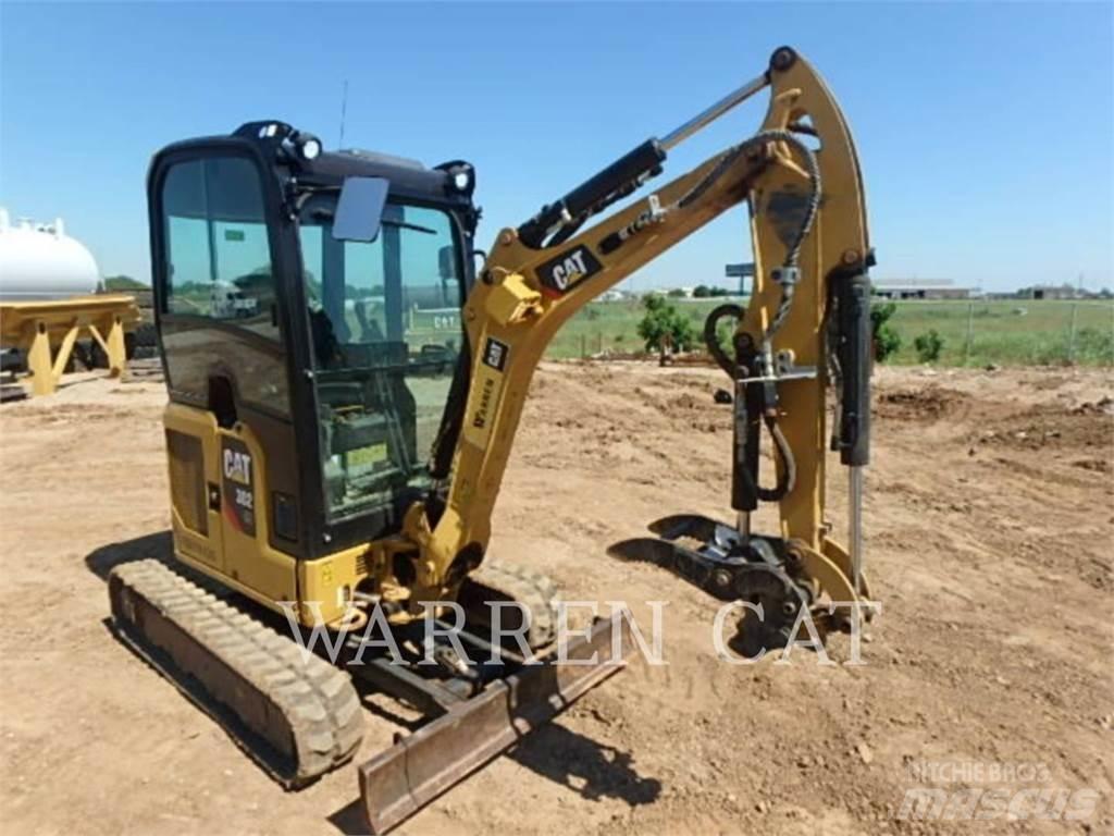CAT 302 Bageri gusjeničari