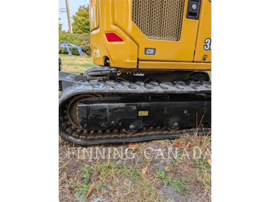 CAT 302 Bageri gusjeničari