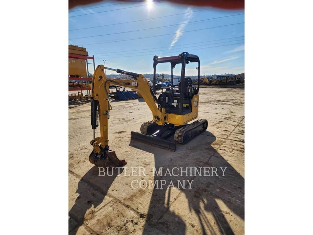 CAT 302-05A CR Bageri gusjeničari