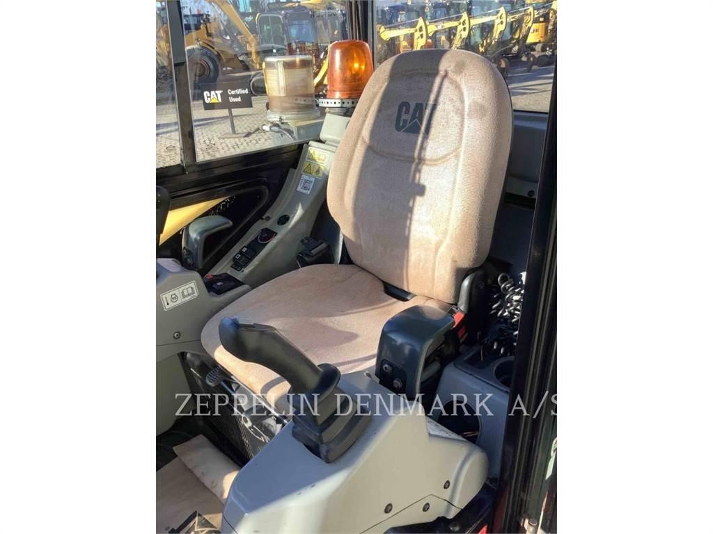 CAT 302.5C Bageri gusjeničari