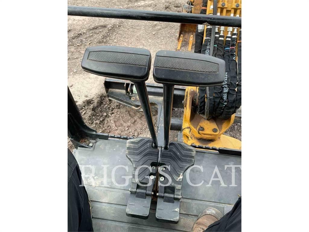 CAT 302.7 Bageri gusjeničari