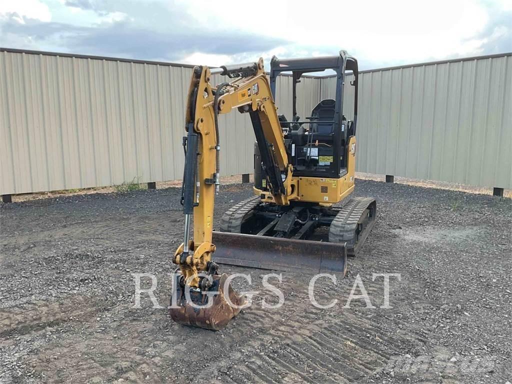 CAT 302.7 Bageri gusjeničari