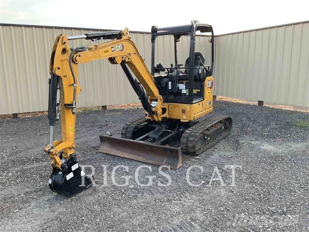 CAT 302.7 Bageri gusjeničari