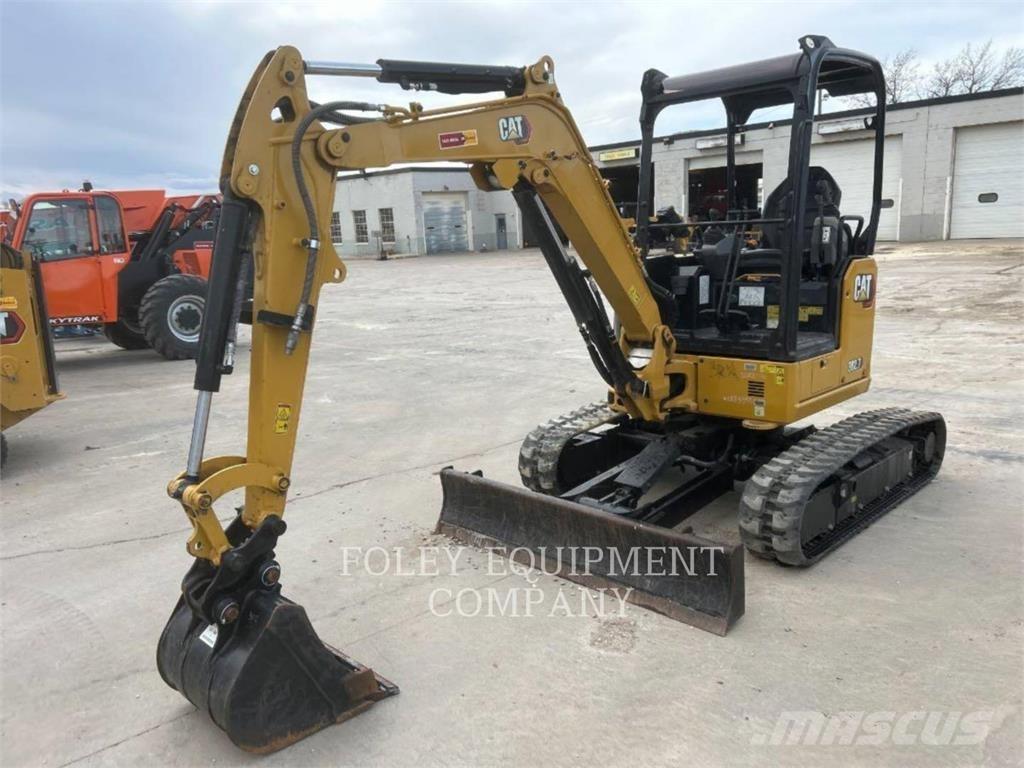 CAT 302.7-07LO Bageri gusjeničari