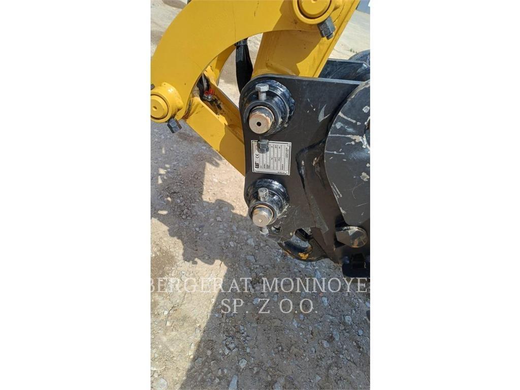 CAT 302.7CR Bageri gusjeničari