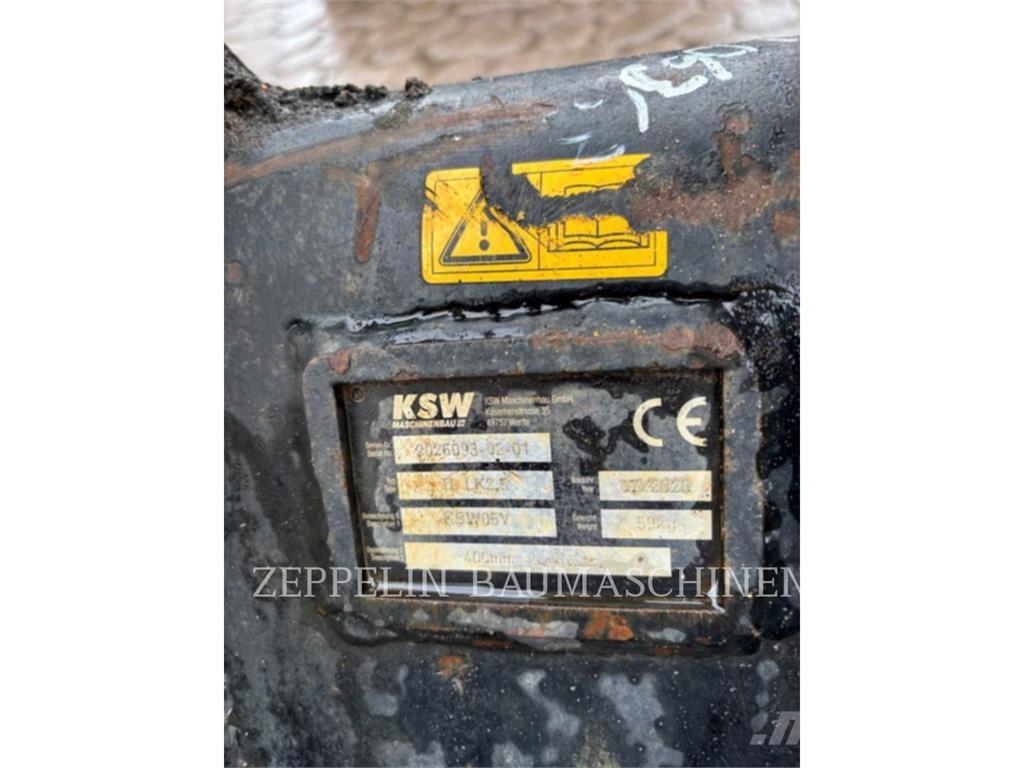 CAT 302.7D Bageri gusjeničari