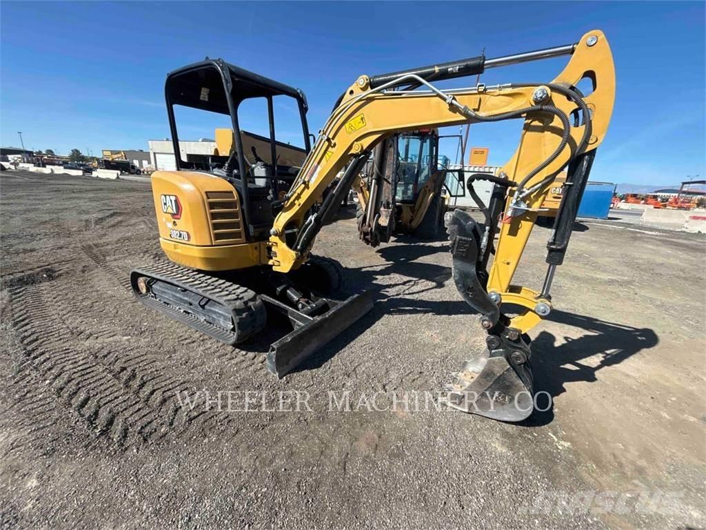 CAT 302.7DC1TH Bageri gusjeničari