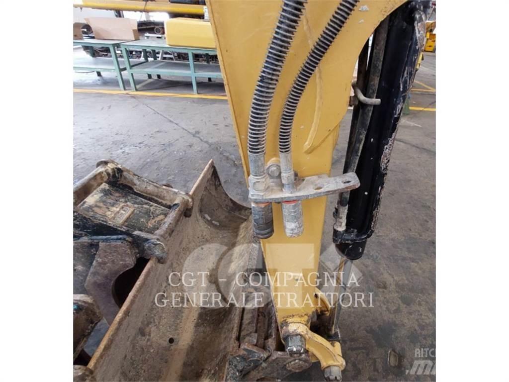 CAT 302.7DCR Bageri gusjeničari