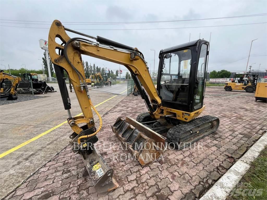 CAT 302.7DCR Bageri gusjeničari