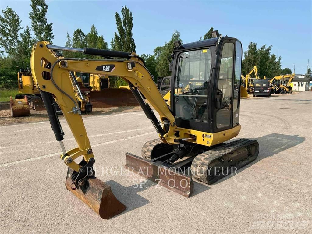 CAT 302.7DCR Bageri gusjeničari