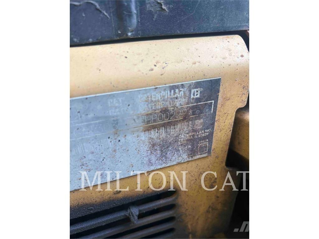 CAT 303.5DCR Bageri gusjeničari