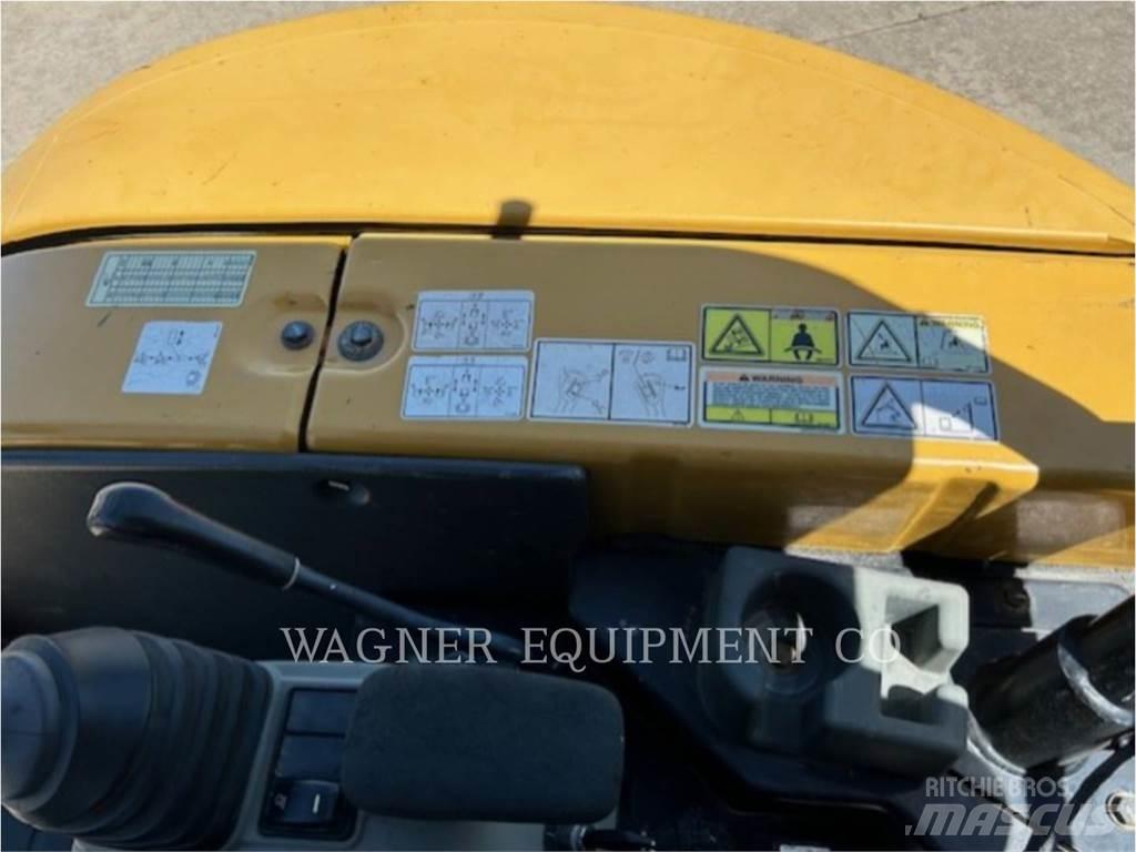 CAT 303.5E2 Bageri gusjeničari