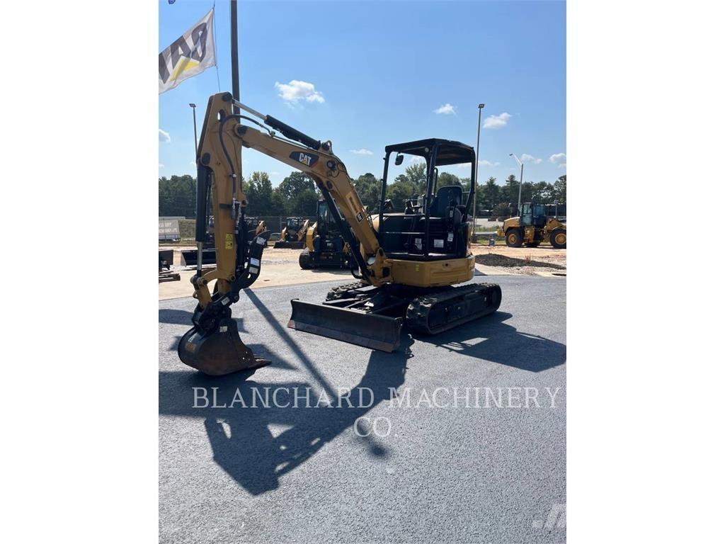 CAT 303.5E2 Bageri gusjeničari