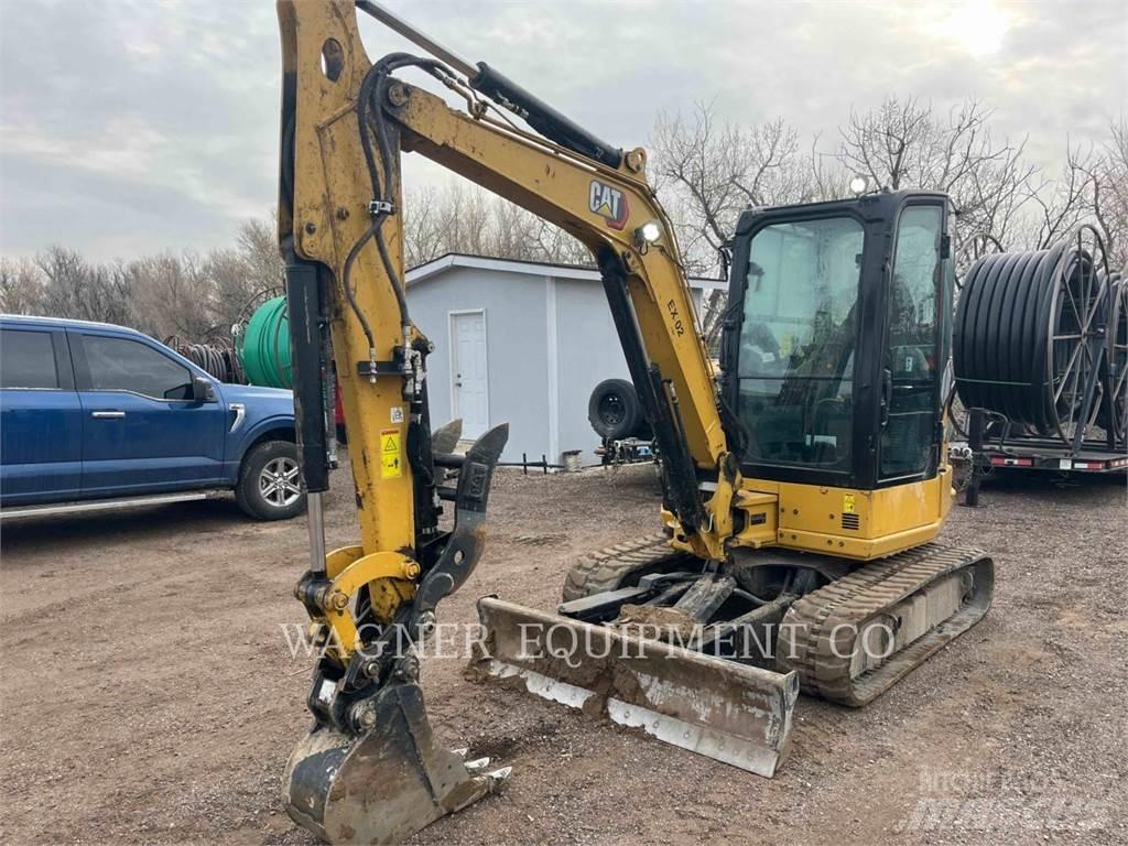 CAT 30407 Bageri gusjeničari