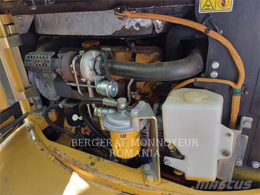 CAT 304DCR Bageri gusjeničari