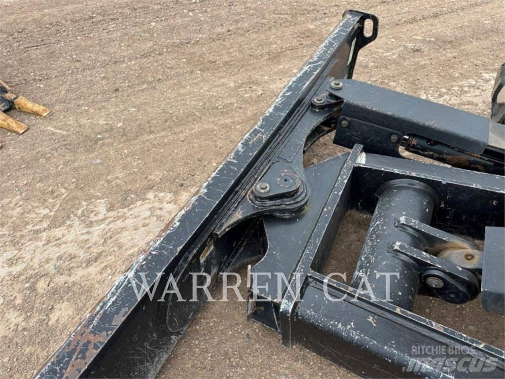 CAT 304E2 Bageri gusjeničari