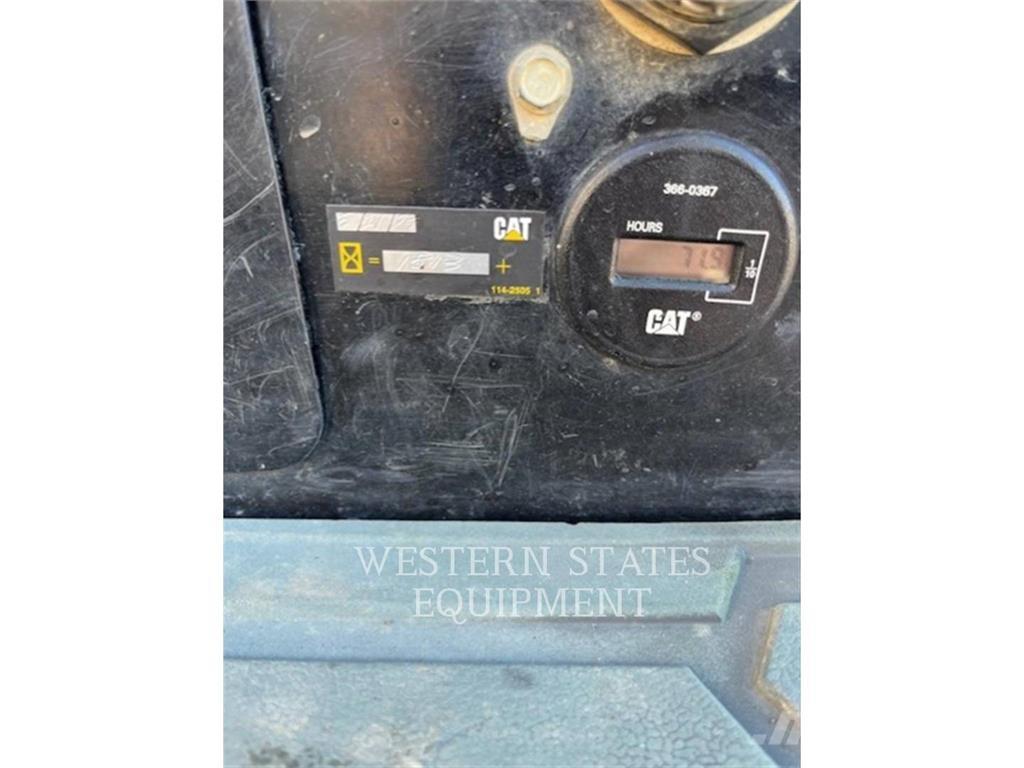 CAT 304E2 Bageri gusjeničari