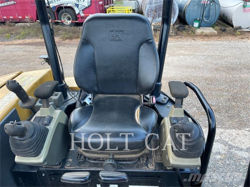 CAT 304E2CR Bageri gusjeničari