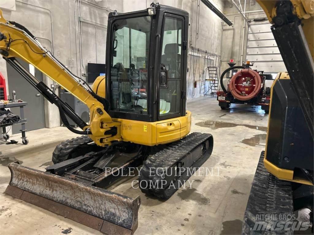 CAT 304E2LC Bageri gusjeničari