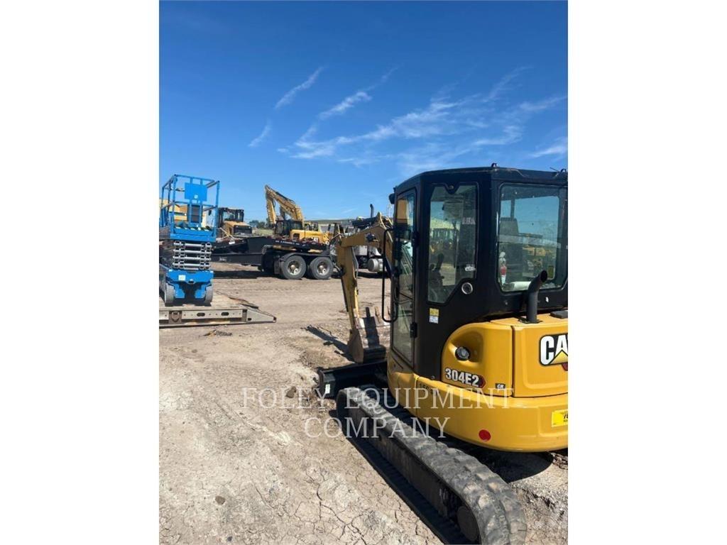 CAT 304E2LC Bageri gusjeničari