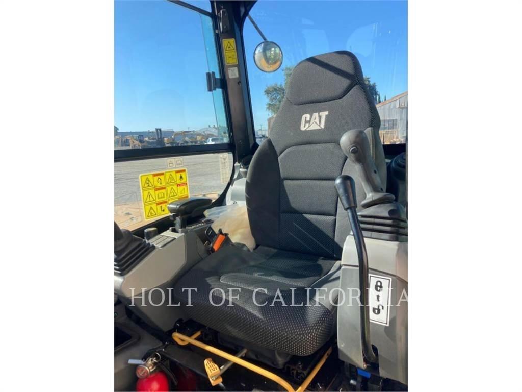 CAT 305 Bageri gusjeničari