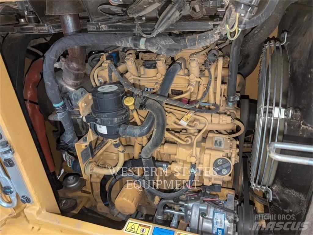 CAT 305 Bageri gusjeničari