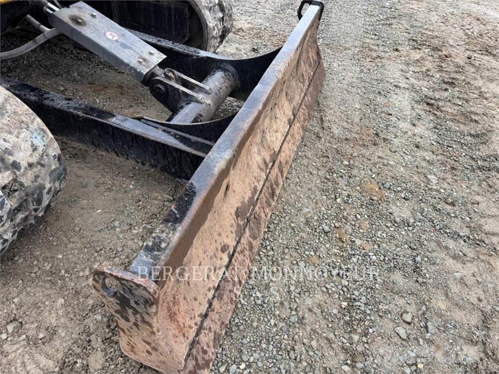 CAT 305 Bageri gusjeničari
