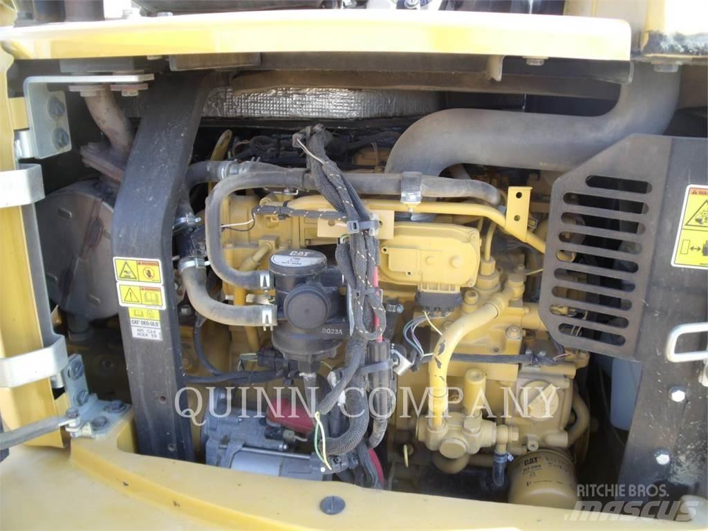 CAT 305E2 Bageri gusjeničari