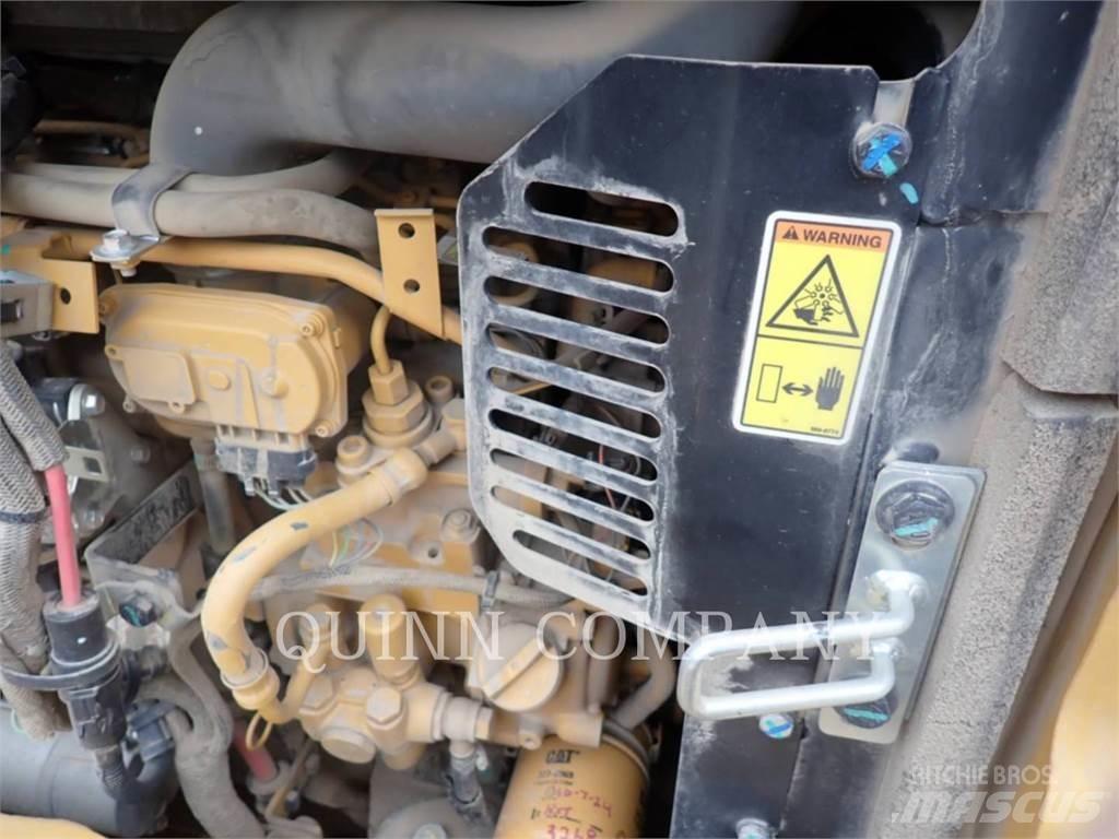 CAT 305E2 Bageri gusjeničari