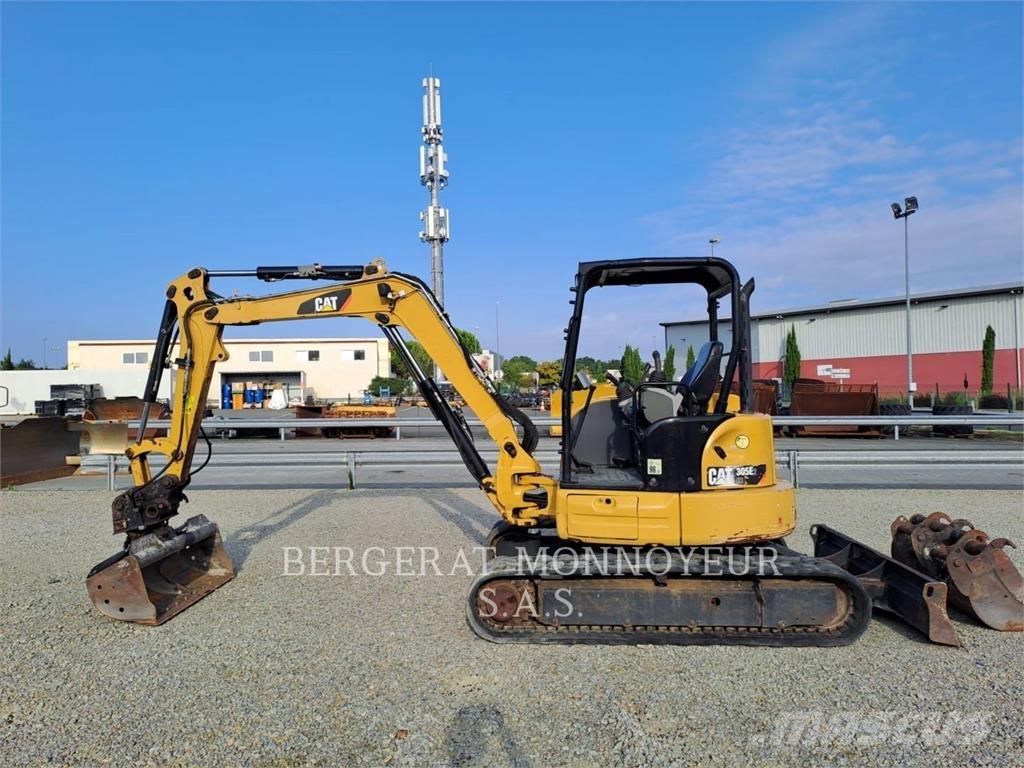 CAT 305E2 Bageri gusjeničari
