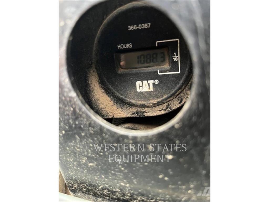 CAT 305E2 Bageri gusjeničari