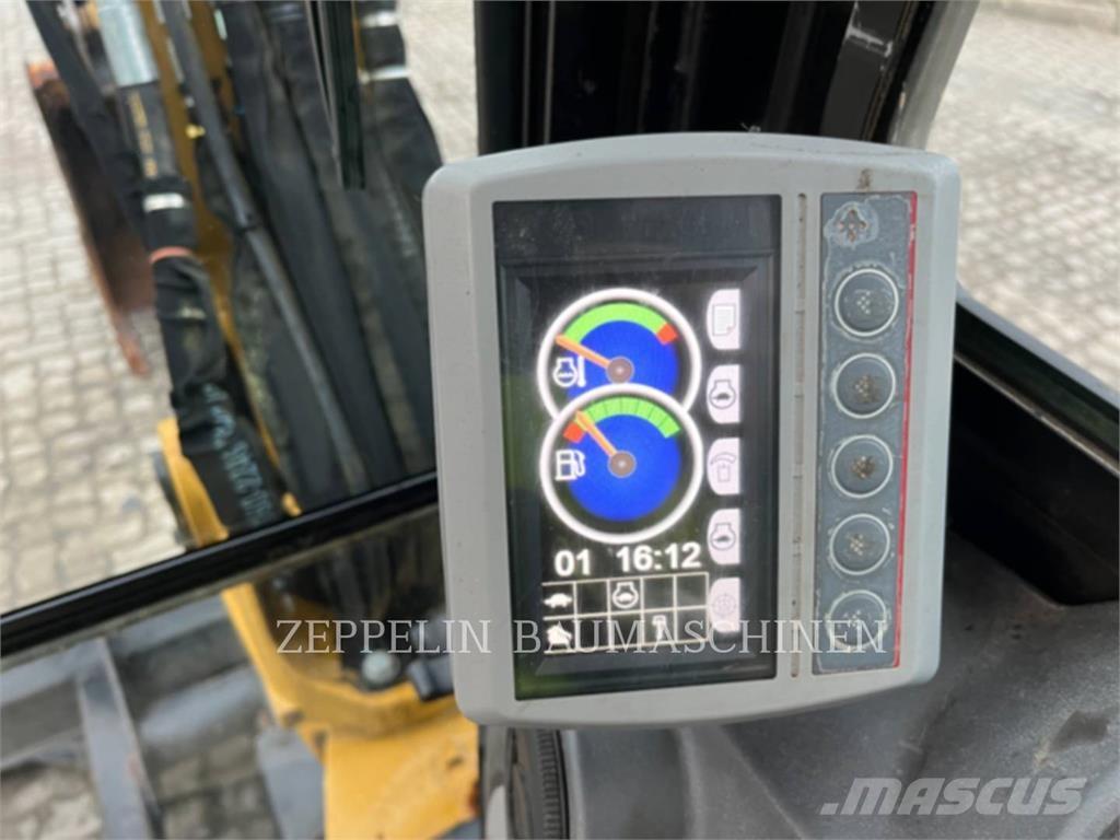 CAT 305ECR Bageri gusjeničari