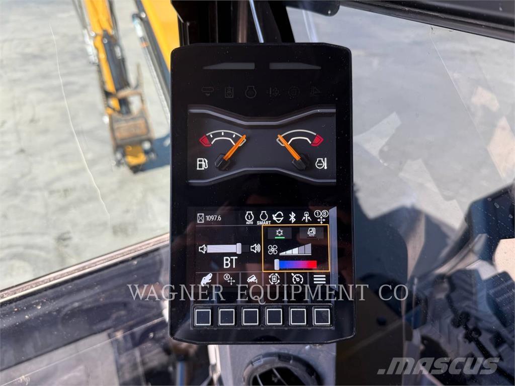 CAT 306 THB Bageri gusjeničari