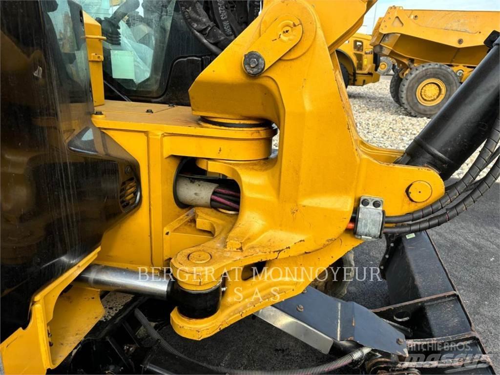 CAT 308 Bageri gusjeničari