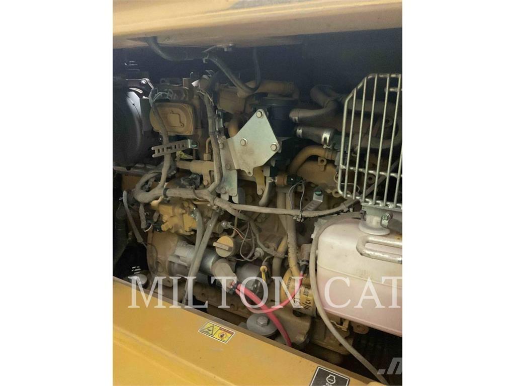 CAT 308 Bageri gusjeničari