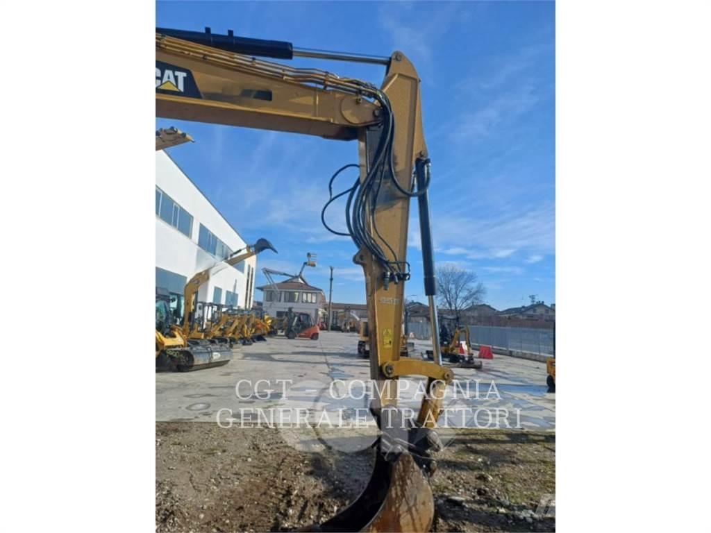CAT 310 Bageri gusjeničari