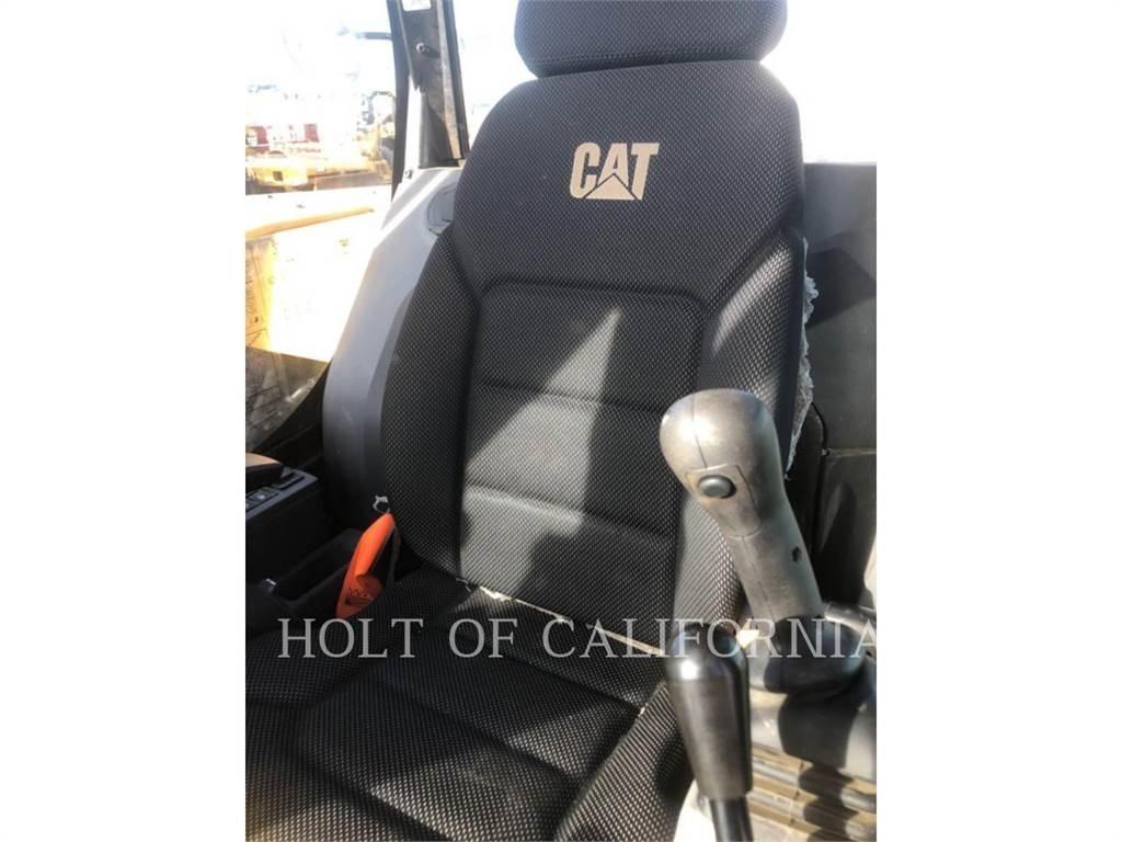 CAT 310 Bageri gusjeničari