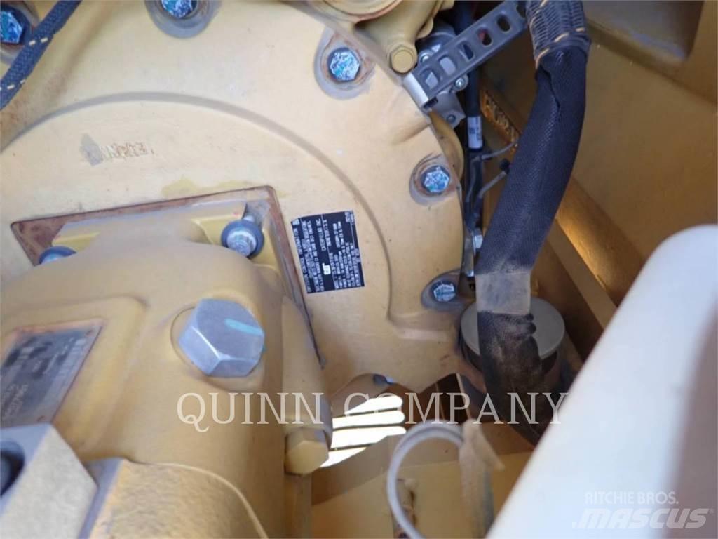 CAT 310 Bageri gusjeničari