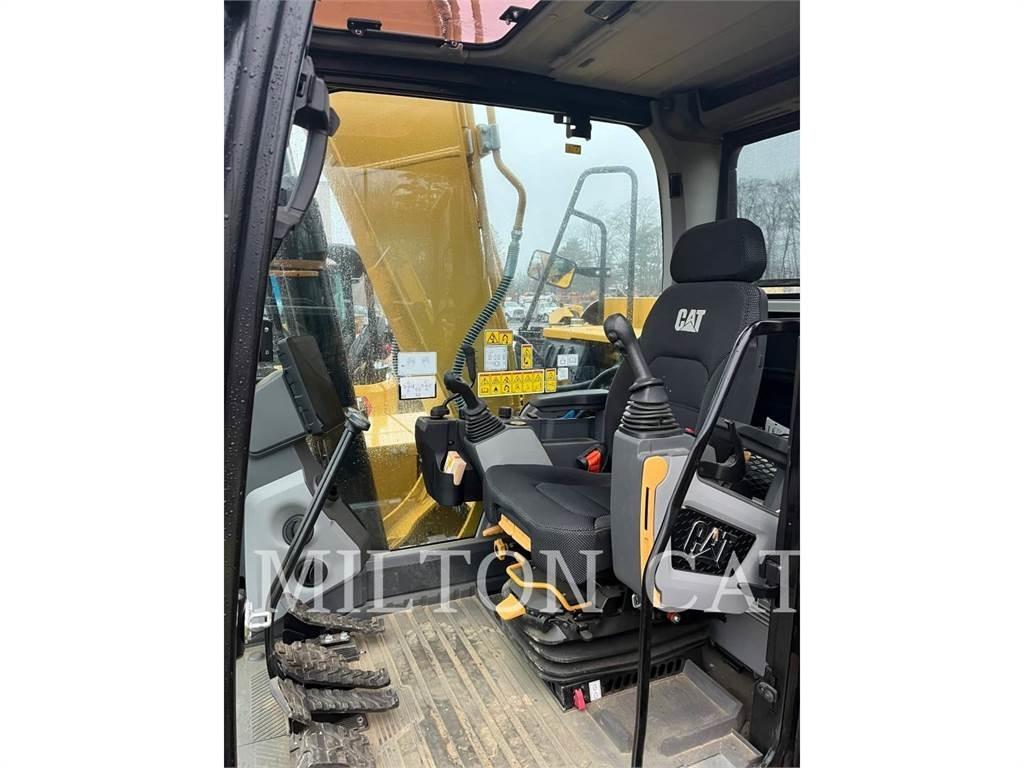 CAT 313 Bageri gusjeničari