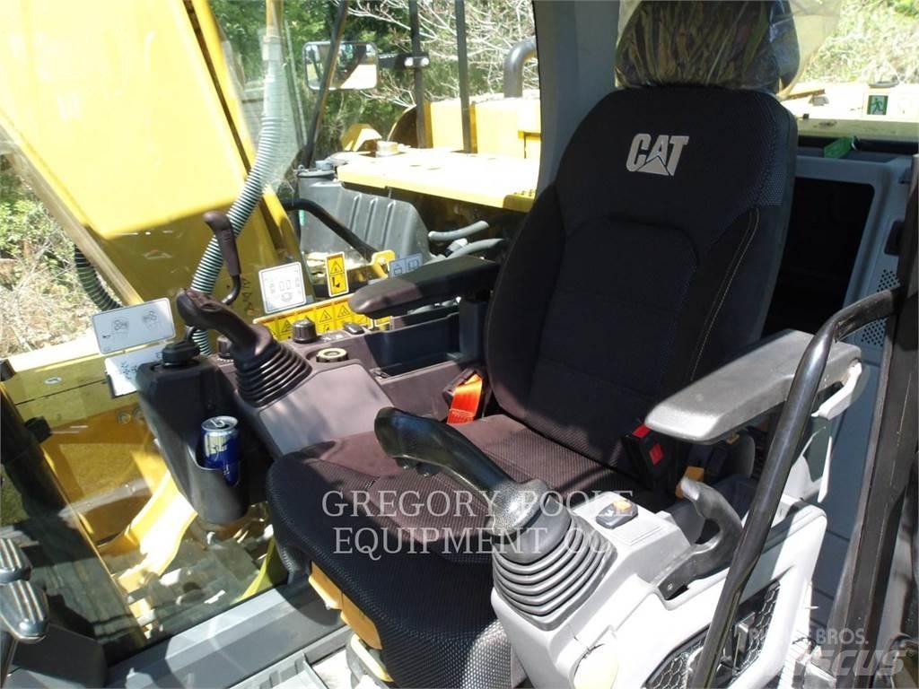 CAT 313 Bageri gusjeničari