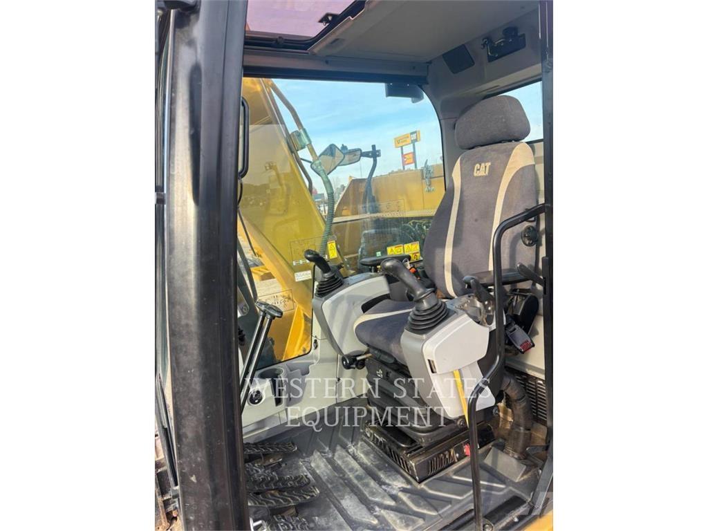 CAT 313F Bageri gusjeničari