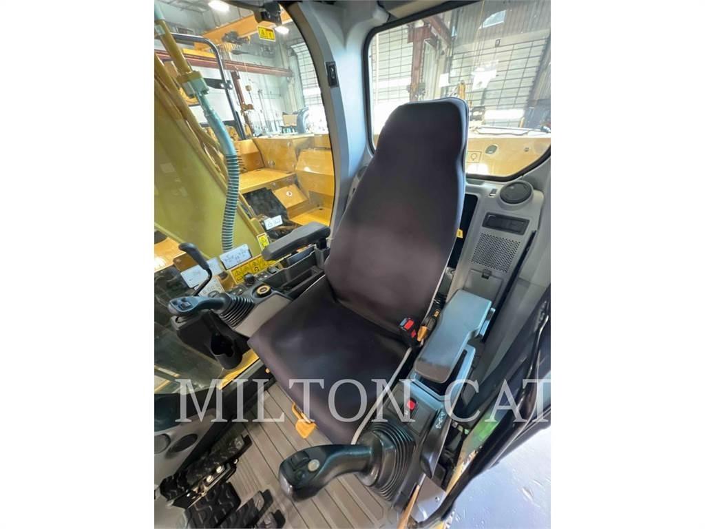 CAT 31507 Bageri gusjeničari