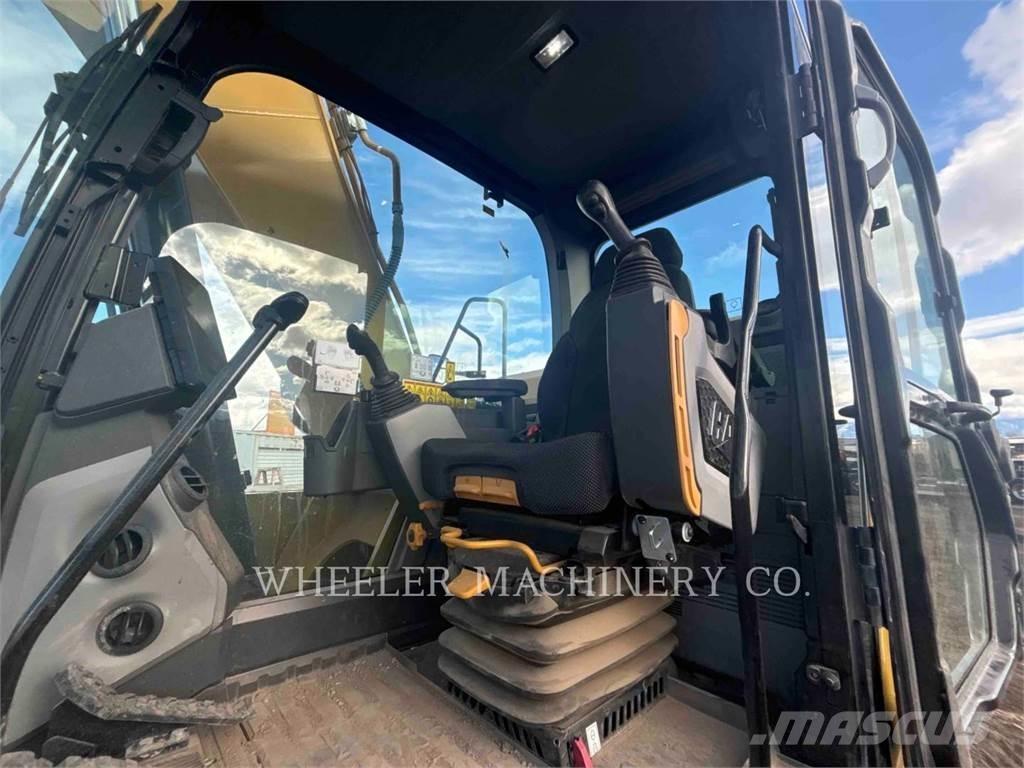 CAT 317 CF Bageri gusjeničari