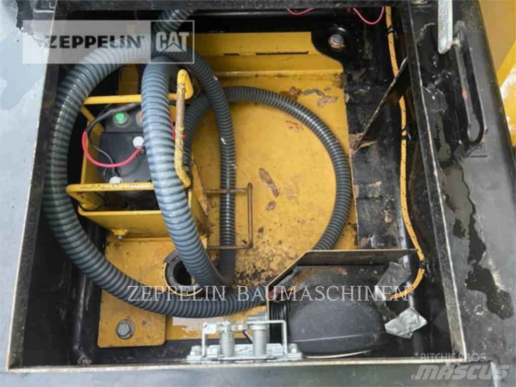 CAT 318EL Bageri gusjeničari