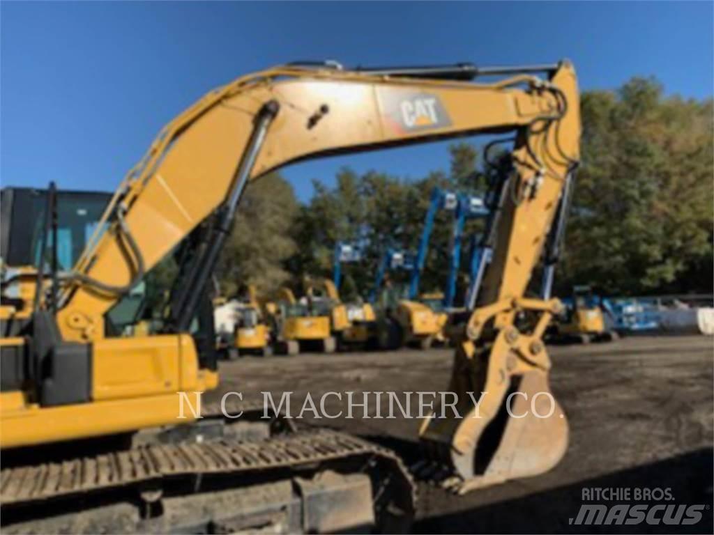 CAT 320 Bageri gusjeničari
