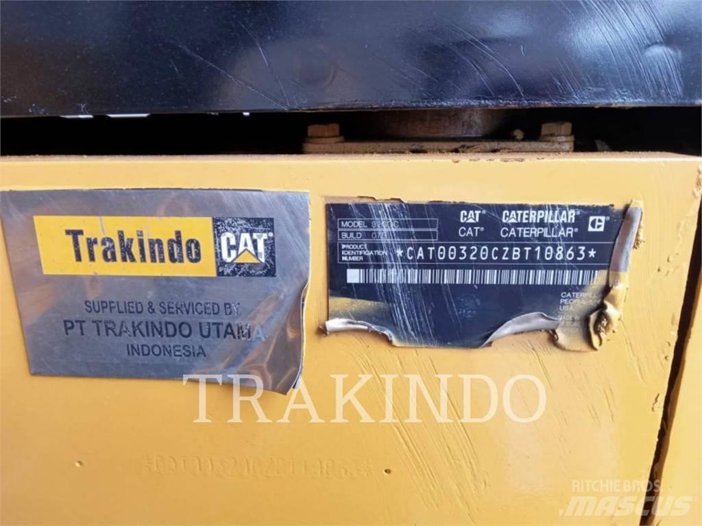 CAT 320-07GC Bageri gusjeničari