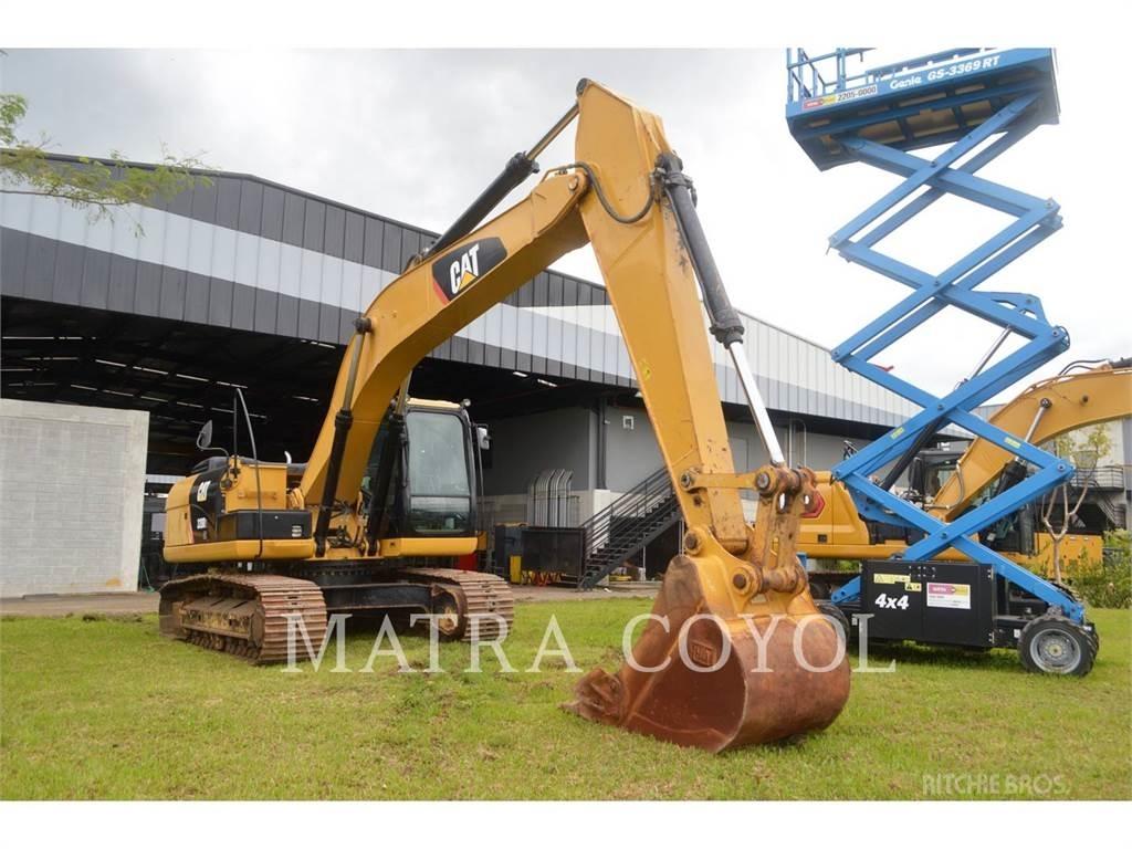 CAT 320 D 2 GC Bageri gusjeničari