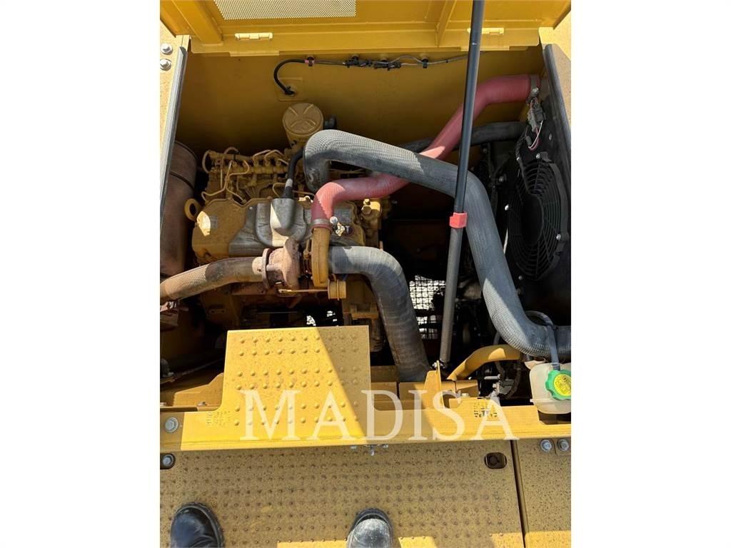 CAT 320 GC Bageri gusjeničari