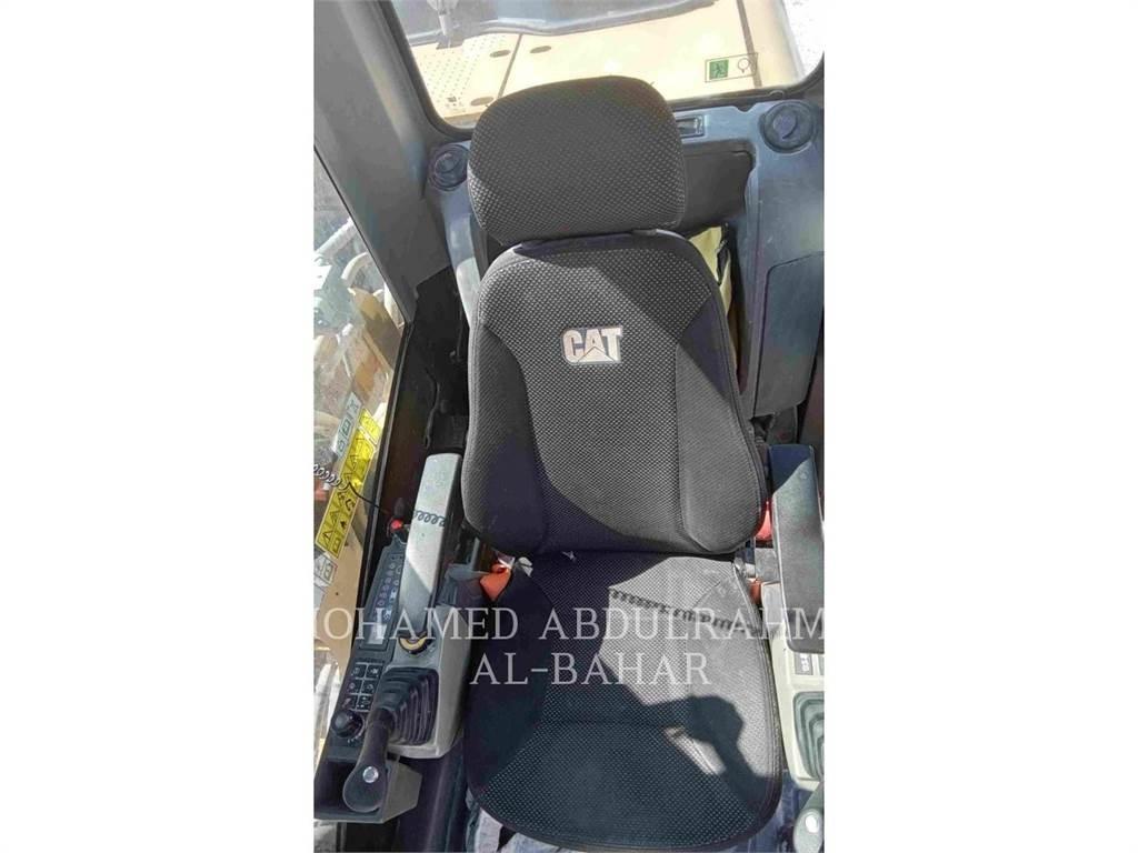 CAT 32005GX Bageri gusjeničari