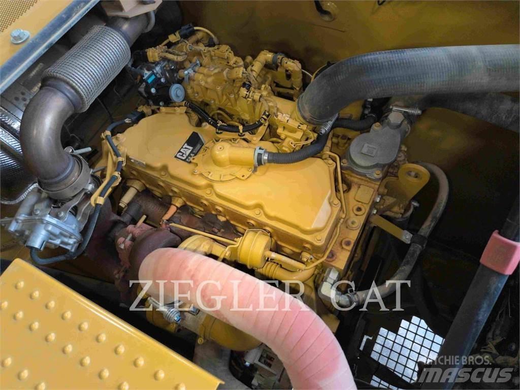 CAT 32007 Bageri gusjeničari